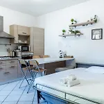 Apartment Klara's Maggiore E 24 Min Da Malpensa Airport Castelletto sopra Ticino