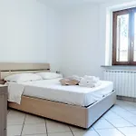 Apartment Klara's Maggiore E 24 Min Da Malpensa Airport